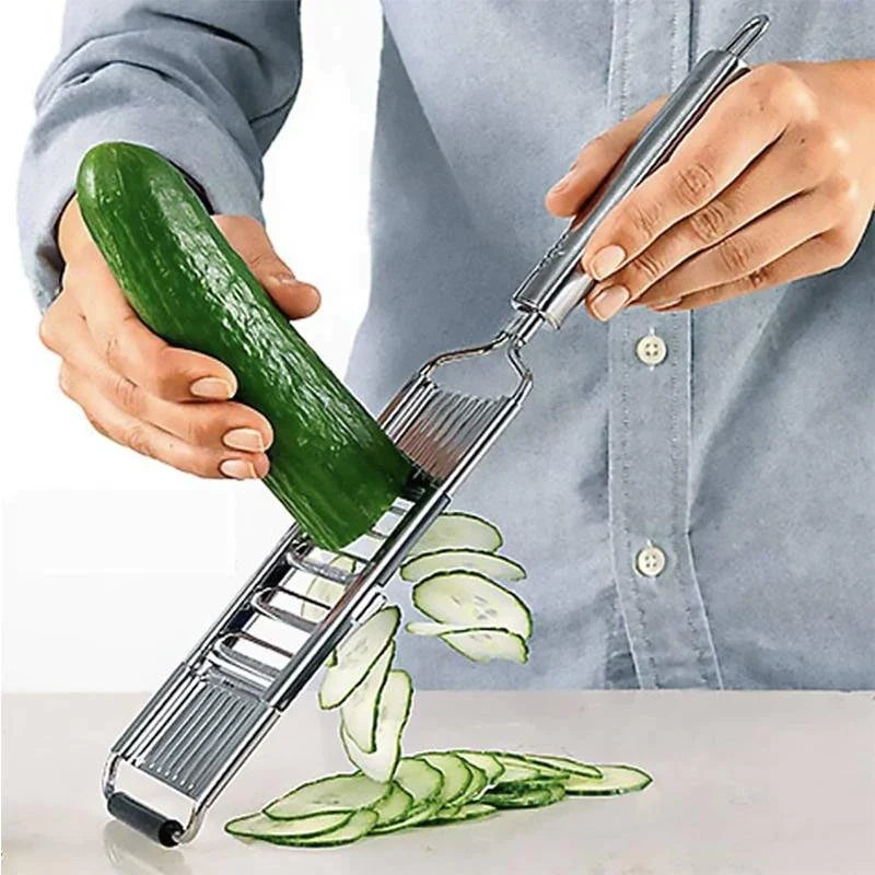 Multifunctional vegetable cutter